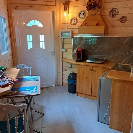 Melina Wooden House- Lalzi Bay Holiday home Durres